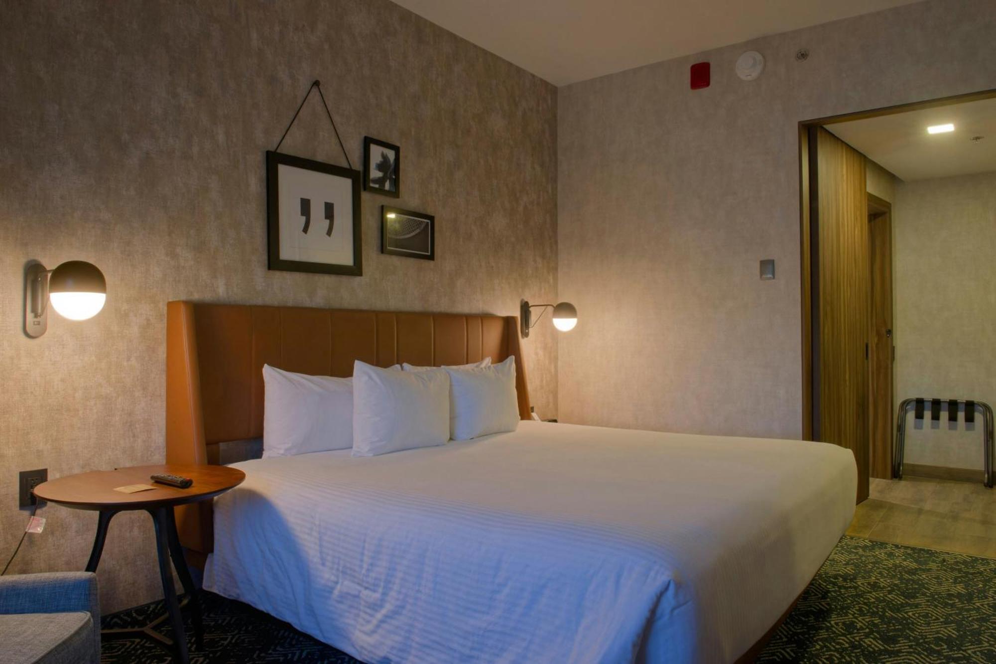 Four Points By Sheraton Distrito Uno Chihuahua Exteriör bild
