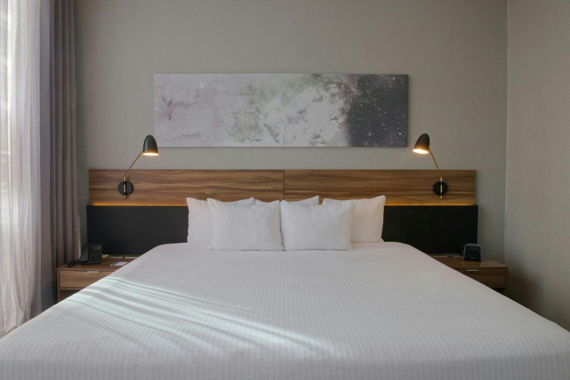 Four Points By Sheraton Distrito Uno Chihuahua Exteriör bild